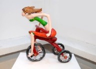 דמות על אופניים