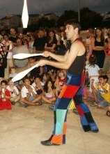 מלהטטים בכפר סבא. צילום: יח"צ